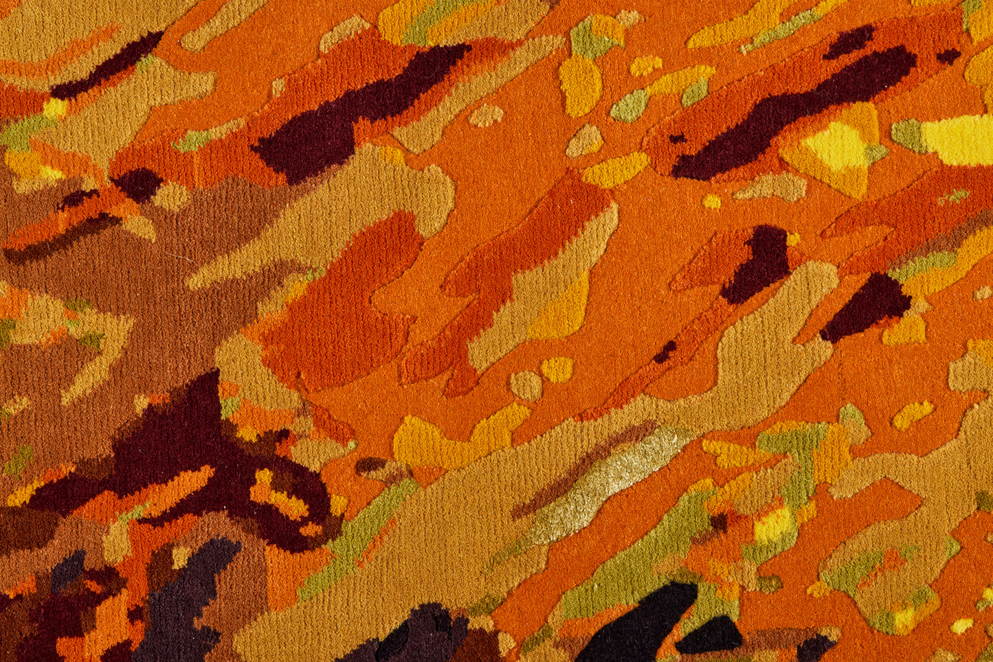 Amber-Mahogany Vesuvius