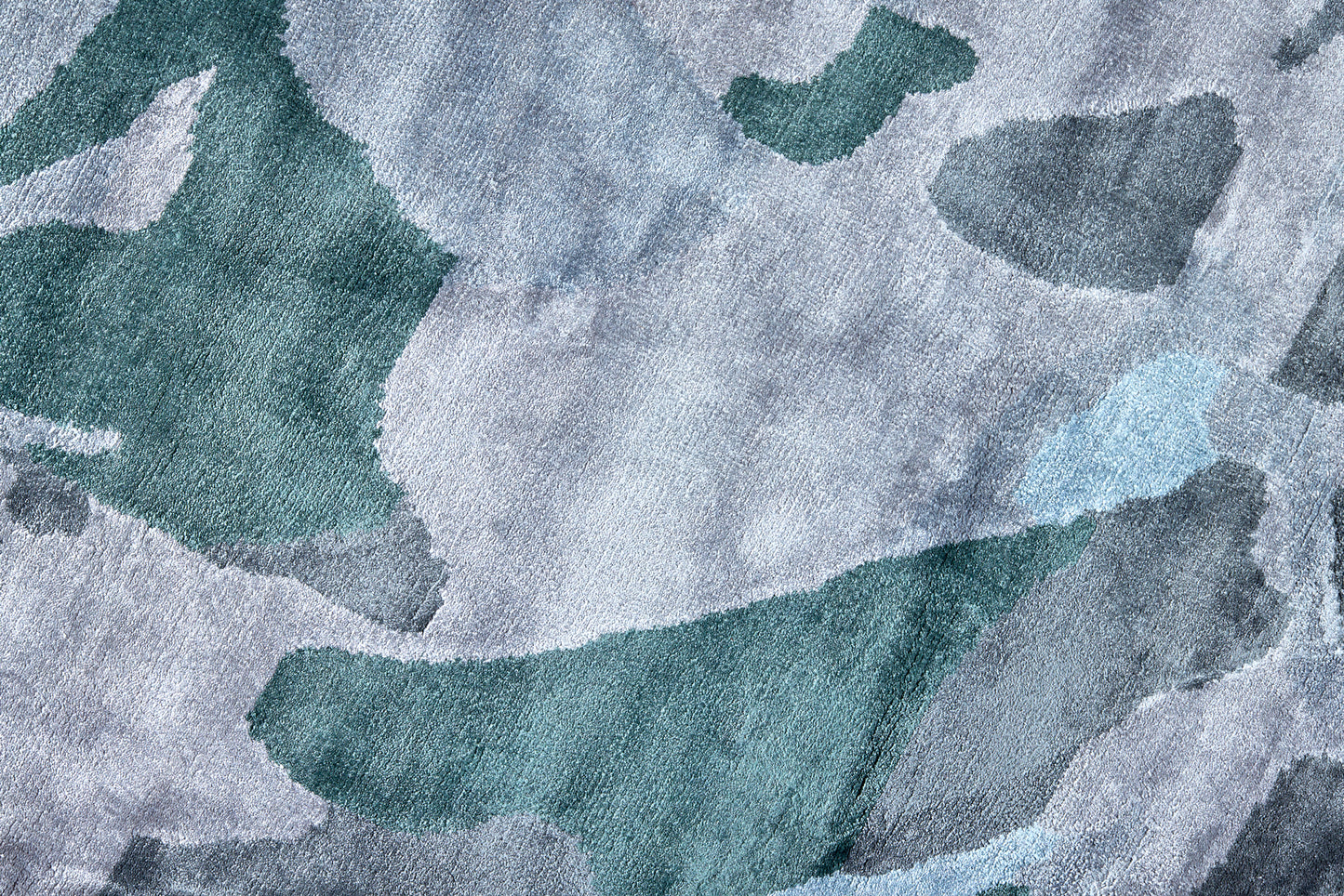 Gneiss